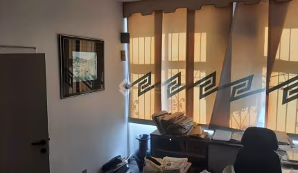 Sala comercial à venda na Avenida Braz de Pina, Penha, Rio de Janeiro, 26 m2 por R$ 50.000
