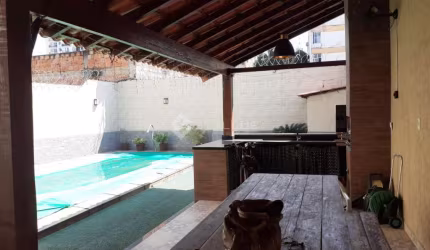 Casa com 4 quartos à venda na Rua Garcia Redondo, Cachambi, Rio de Janeiro, 315 m2 por R$ 990.000