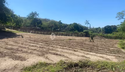 Chácara / sítio com 2 quartos à venda na Estrada do Finção, Jacarepaguá, Rio de Janeiro, 16500 m2 por R$ 800.000