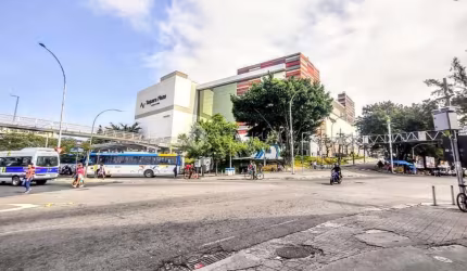 Prédio à venda na Avenida Nelson Cardoso, Taquara, Rio de Janeiro, 222 m2 por R$ 1.400.000