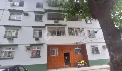 Apartamento com 3 quartos à venda na Rua Alberto Mendes Júnior, Cascadura, Rio de Janeiro, 70 m2 por R$ 160.000