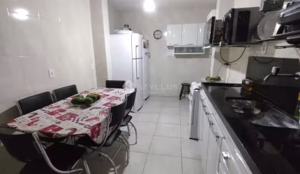 Casa com 2 quartos à venda na Rua Monsenhor Jerônimo, Engenho de Dentro, Rio de Janeiro, 130 m2 por R$ 290.000