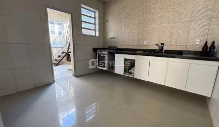 Casa com 3 quartos à venda na Rua Cristóvão Colombo, Cachambi, Rio de Janeiro, 56 m2 por R$ 340.000