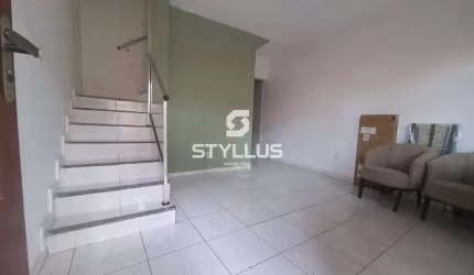 Casa em condomínio fechado com 2 quartos à venda na Rua Antônio Badajos, Oswaldo Cruz, Rio de Janeiro, 64 m2 por R$ 275.000