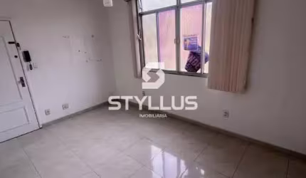 Apartamento com 2 quartos à venda na Rua Miguel Fernandes, Méier, Rio de Janeiro, 49 m2 por R$ 175.000