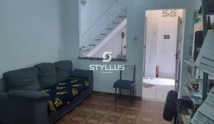 Casa com 5 quartos à venda na Rua Emília Sampaio, Vila Isabel, Rio de Janeiro, 197 m2 por R$ 280.000