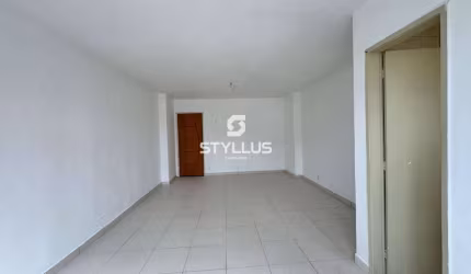 Sala comercial à venda na Rua Medina, Méier, Rio de Janeiro, 30 m2 por R$ 159.000