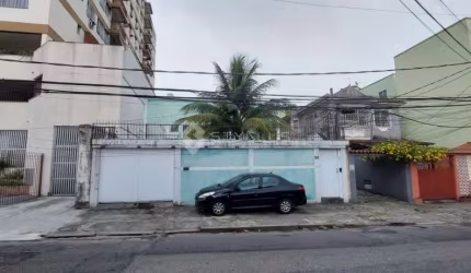 Casa com 4 quartos à venda na Rua Daniel Carneiro, Engenho de Dentro, Rio de Janeiro, 220 m2 por R$ 900.000