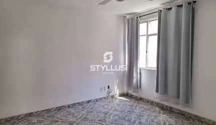 Apartamento com 2 quartos à venda na Avenida Pastor Martin Luther King Jr, Tomás Coelho, Rio de Janeiro, 48 m2 por R$ 120.000