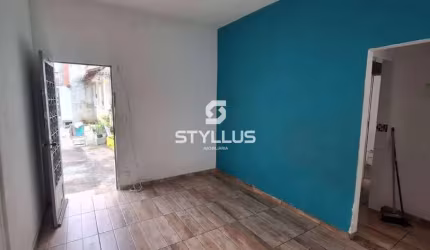 Casa com 2 quartos à venda na Rua Oliveira de Andrade, Abolição, Rio de Janeiro, 56 m2 por R$ 250.000