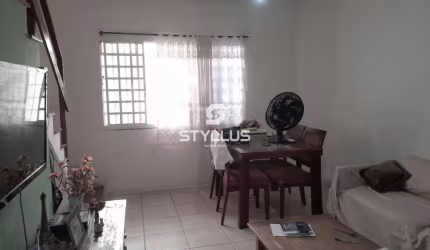Casa em condomínio fechado com 3 quartos à venda na Rua Cirne Maia, Cachambi, Rio de Janeiro, 181 m2 por R$ 650.000