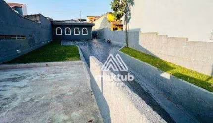 Casa com 3 dormitórios para alugar, 185 m² por R$ 4.997/mês - Vila Príncipe de Gales - Santo André/SP