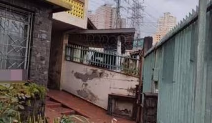 Venda e Locação | Casa antiga com 218m², 3 dormitórios, quintal, 5 vagas, Vila Pirituba, São Paulo/SP.