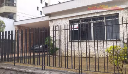 Venda | Casa Térrea com 204m², 4 dormitórios, sala, cozinha, copa, edícula, quintal com pomar, 12 vagas, Vila Leopoldina