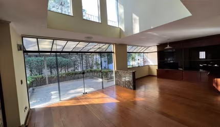 Venda | Sobrado 529²m, 5 dormitórios, 2 suítes, 7 vagas, City América, São Paulo/SP.