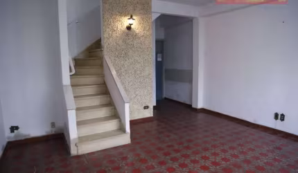 Venda | Sobrado Antigo com 130m², 3 dormitórios, 3 banheiros, 1 vaga, Vila Brasilândia, São Paulo/SP.