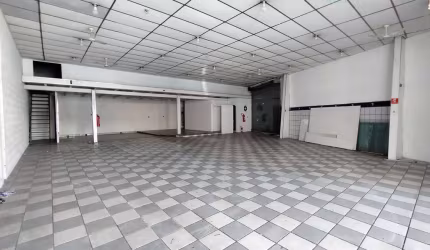 Locação | Loja / Salão 300m², 2 banheiros, 4 vagas, Vila Pereira Barreto, são Paulo/SP
