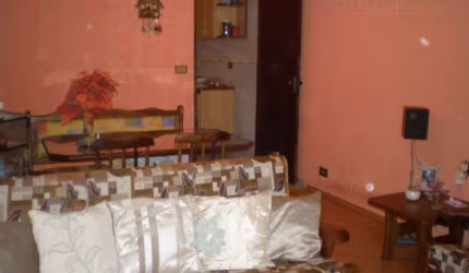 Venda ou Locação | Sobrado com 540m², 5 dormitórios, 2 suítes, área de serviço, quintal com churrasqueira, 4 vagas, Pirituba