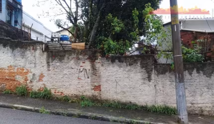 Venda | Terreno de 300m² com casa no Jaraguá
