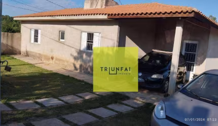 Chácara com 3 dormitórios à venda, 1350 m² por R$ 350.000,00 - Do Morro - Capela do Alto/SP