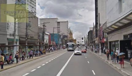 Passa o ponto no centro de Santo Amaro, São Paulo - PT0317.
