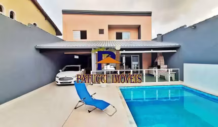 SUA FAMILIA MERECE! Sobrado de Alto Padrão MOBILIADO, Próximo ao Mar.