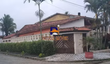 Casa em Ótima Localização próxima ao Mar