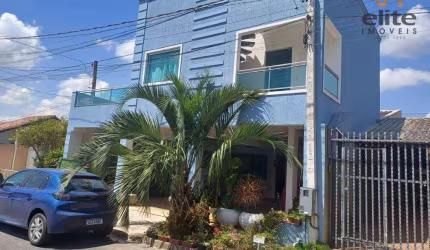 Sobrado com 5 quartos à venda, 300 m² por R$ 995.000 - Planta Santa Tereza - Colombo/PR