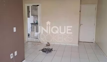 Apartamento com 2 quartos para Locação, Vila Nova Esperia - Jundiaí
