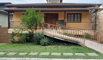 Casa de Condomínio com 5 quartos, Jardim Caxambu - Jundiaí