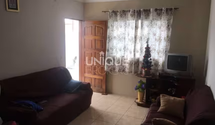 Casa com 3 quartos, Parque Residencial Jundiaí - Jundiaí