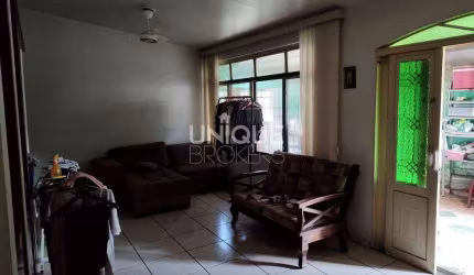 Casa Com 5 Dormitórios À Venda, 257 M² Por R$ 750.000,00 - Vila Liberdade - Jundiaí/Sp