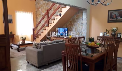 Chácara com 3 quartos à Venda, Jardim Colônia - Jundiaí