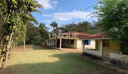 Sítio com 5 quartos à Venda - Louveira