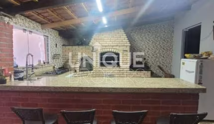 Casa com 3 quartos, Rio Acima - Jundiaí