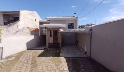 Lindo Sobrado no Bairro Campo Pequeno em Colombo-PR