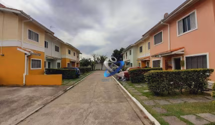 Sobrado com 2 dormitórios à venda, 80 m² por R$ 453.000,00 - Jardim Limoeiro - São José dos Campos/SP