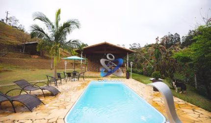 Chácara com 4 dormitórios à venda, 56000 m² por R$ 3.000.000 - Centro - São Francisco Xavier/SP