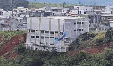 Galpão à venda, 570 m² por R$ 2.500.000,00 - Recanto dos Eucaliptos - São José dos Campos/SP