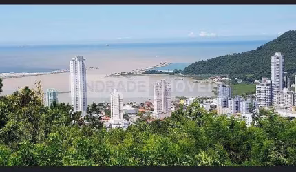 Terreno no Morro da Cruz