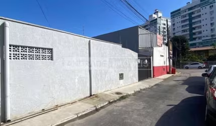 PONTO COMERCIAL NO BAIRRO SAO JOAO