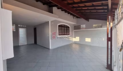 CASA ASSOBRADADA COM 3 QUARTOS À VENDA NA VILA RIO BRANCO EM JUNDIAÍ/SP