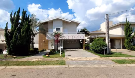 CASA À VENDA NO CONDOMÍNIO RESERVA DA SERRA EM JUNDIAÍ/SP