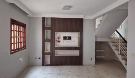 CASA À VENDA NO BAIRRO RECANTO QUARTO CENTENÁRIO EM JUNDIAÍ/SP