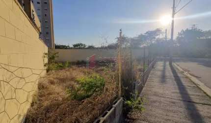 BELO LOTE DE ESQUINA À VENDA NO RESIDENCIAL SANTA GIOVANA EM JUNDIAÍ/SP