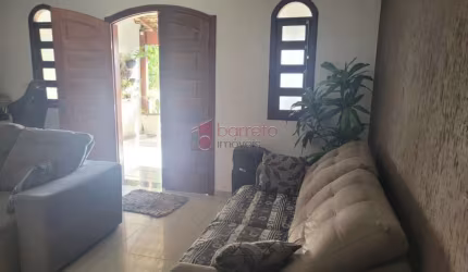 CASA À VENDA NO JARDIM TULIPAS - JUNDIAÍ/SP