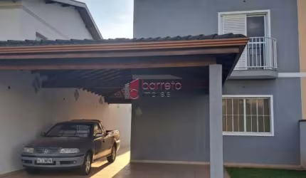 SOBRADO COM 03 DORMITÓRIOS À VENDA NO RESIDENCIAL CASONI EM JUNDIAÍ/SP