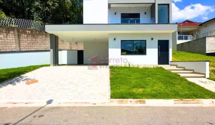 LINDA CASA Á VENDA NO CONDOMÍNIO PORTAL DO BOSQUE EM LOUVEIRA/SP