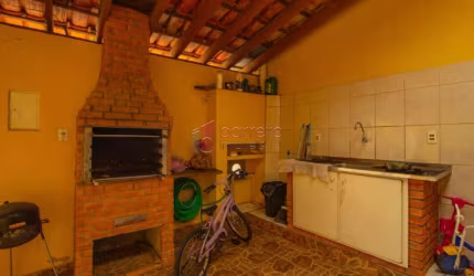 CASA COM 03 QUARTOS À VENDA NO BAIRRO VILA ESPERANÇA EM JUNDIAÍ/SP