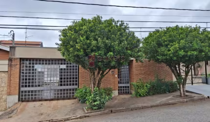 CASA TÉRREA PARA LOCAÇÃO OU VENDA, BAIRRO JARDIM PLANALTO, JUNDIAÍ